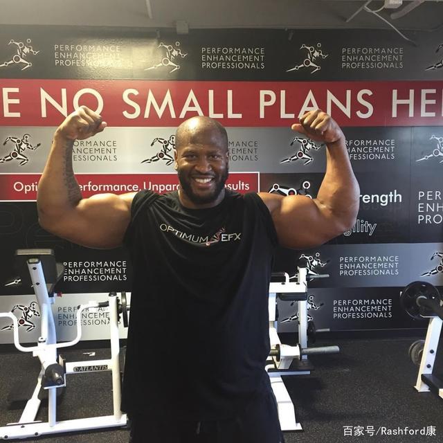 海滨金雕队对阵北城雷霆队，橄榄球超级杯险胜，内线统治篮板——观赏性拉满(战金岭电视剧45集播放)