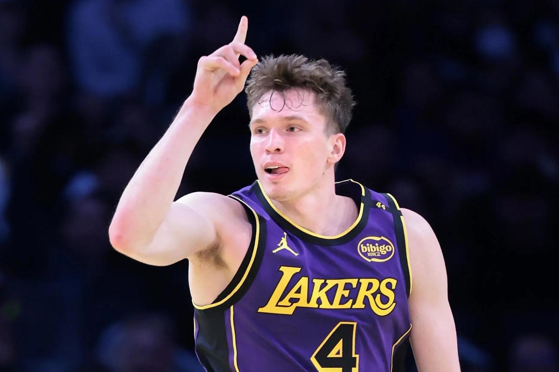 包含风云突变！洛杉矶湖人国际比赛日完成体检；英超版图或变；信心回归；控场能力受关注的词条