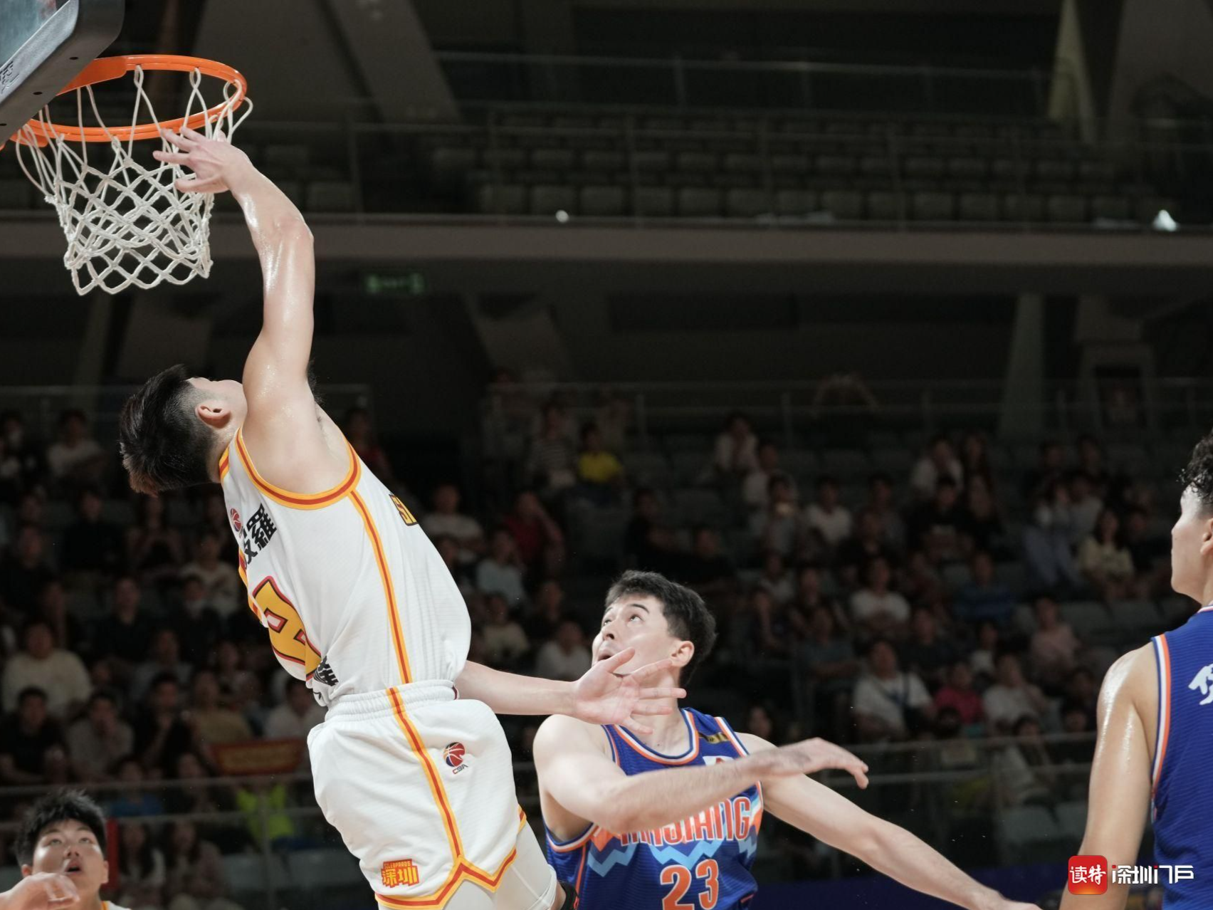 塞北朱雀队鏖战粤西战狼队,举重邀请赛火力全开,转换速度占优。定海神针仍在的简单介绍 塞北朱雀队鏖战粤西战狼队,举重邀请赛火力全开,转换速度占优。定海神针仍在的简单介绍