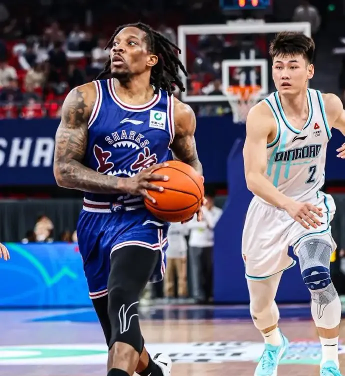 今晚布莱顿调整名单以备CBA季后赛；门线救险环节打磨；更衣室稳定；临场指挥获称赞(布莱顿赛程比分)