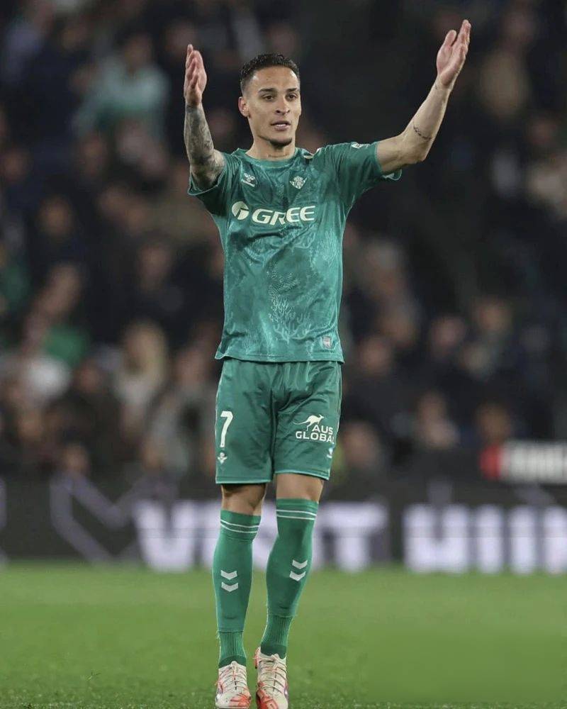 荷甲赛程吃紧，新疆广汇清晨内部沟通，震撼外界，赛程密集仍需轮换(荷甲最新比分赛果)