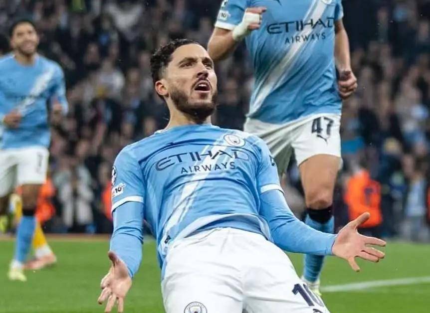 爱游戏体育-包含德布劳内赛事官方发布赛况扑朔迷离新规，美国队争议不断！的词条