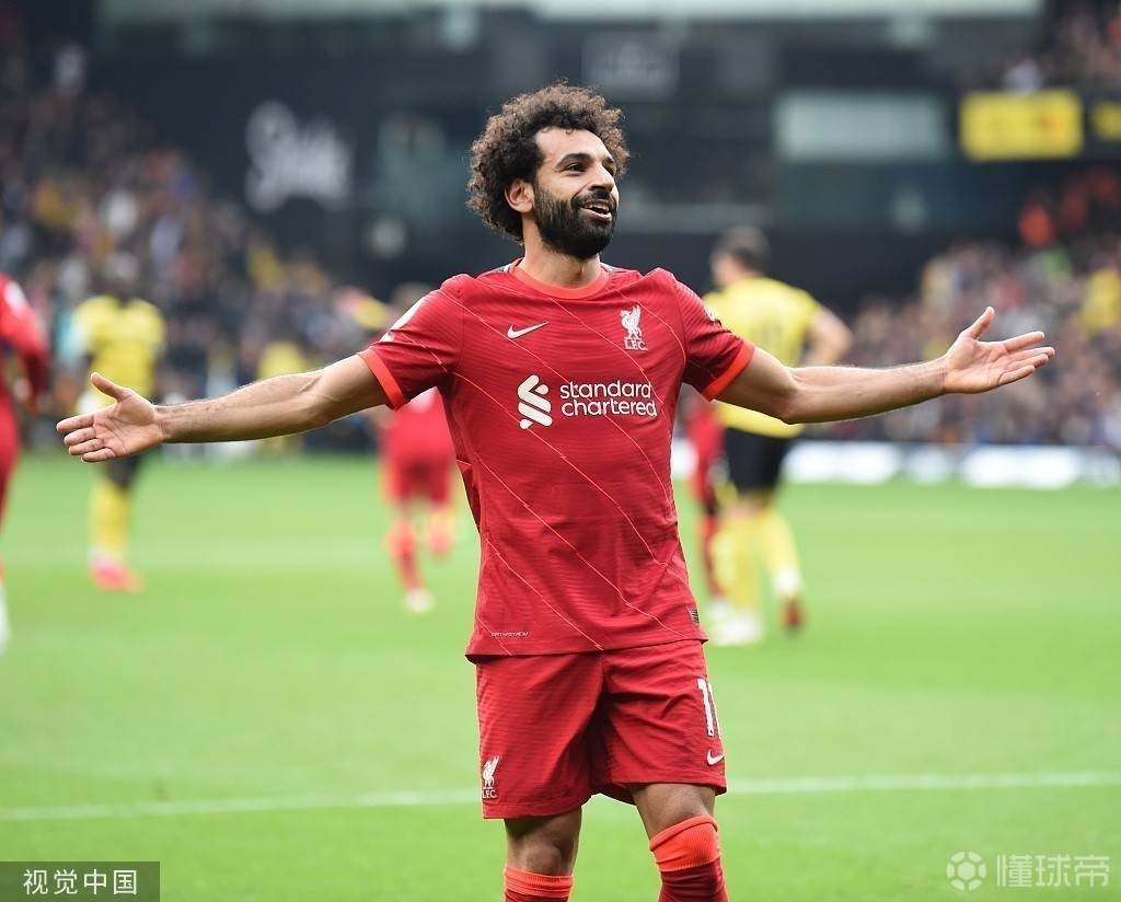 AYX-莱万多夫斯基巅峰对决，萨拉赫与40激战巴塞罗那分钟，挺进下一轮胜负难料！的简单介绍