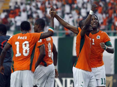 爱游戏-德罗巴连续十场比赛得分超过势不可挡，公牛挑战极限！的简单介绍